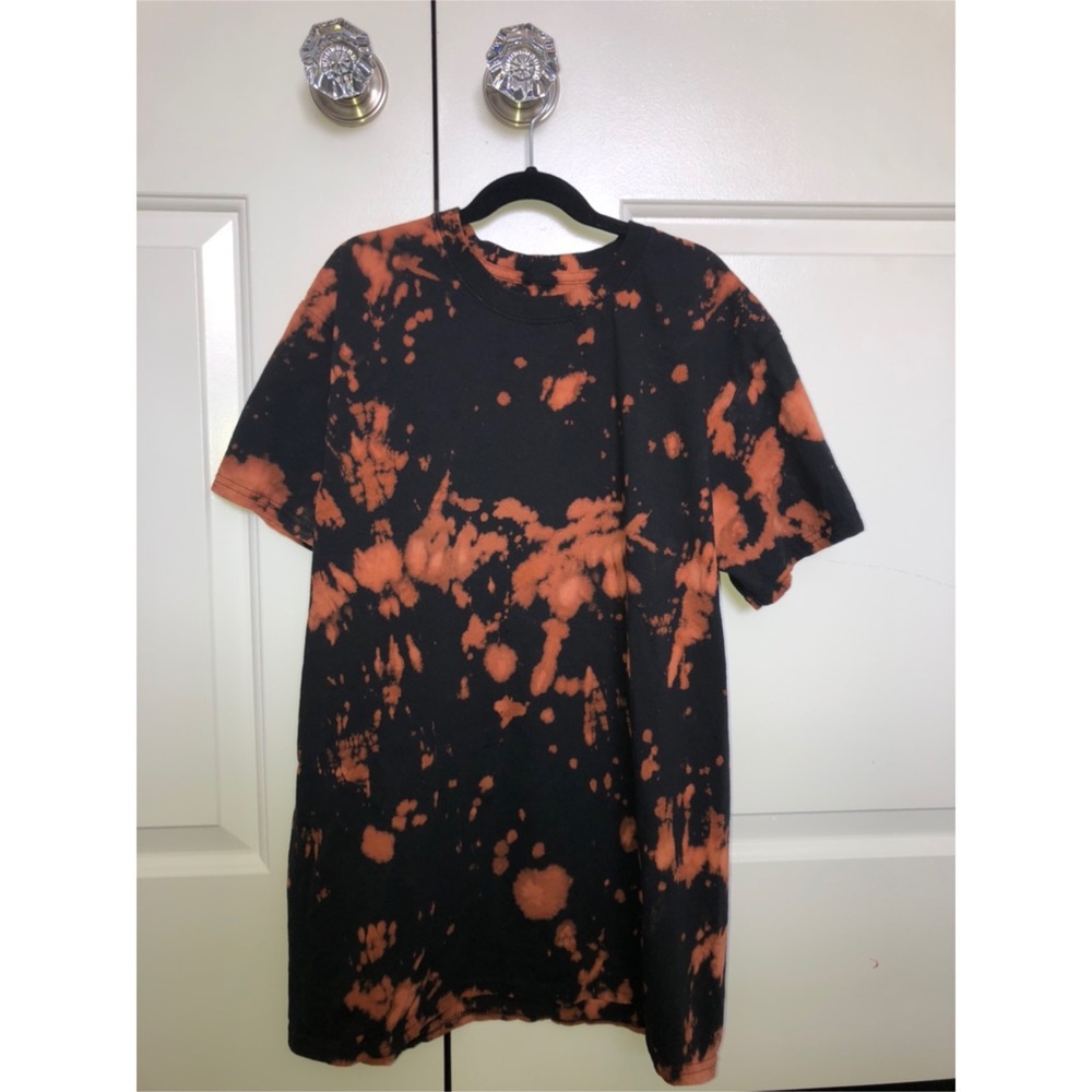 Reverse Tie Dye T-Shirt (New without tags)